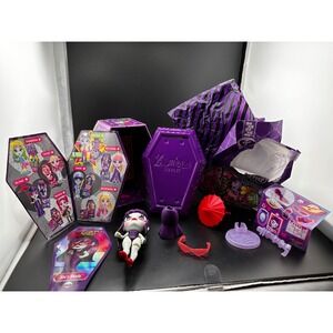 Zombaes Friends are Forever Blind Box Shady New Open Box Not played with